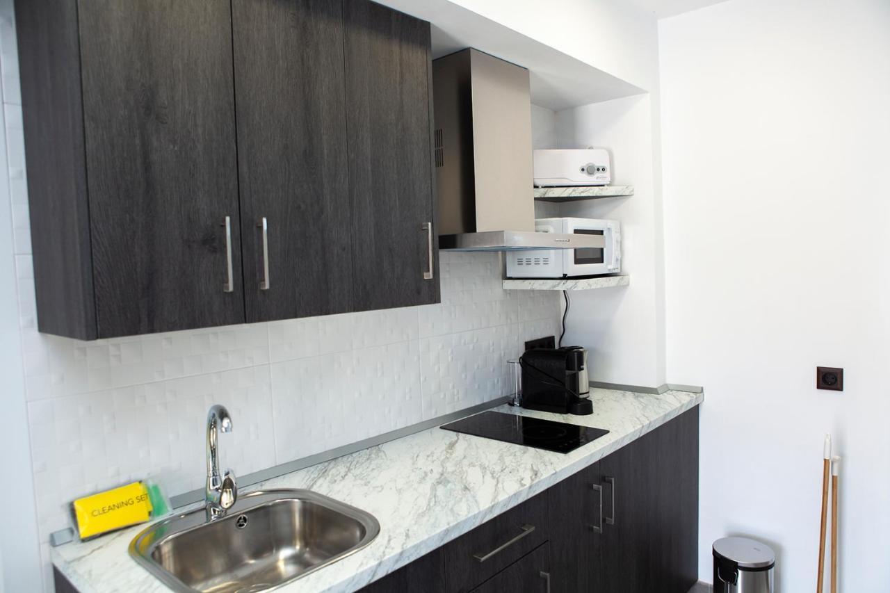 Apartamentos El Chorrilllo Almayate Bajo Exterior foto
